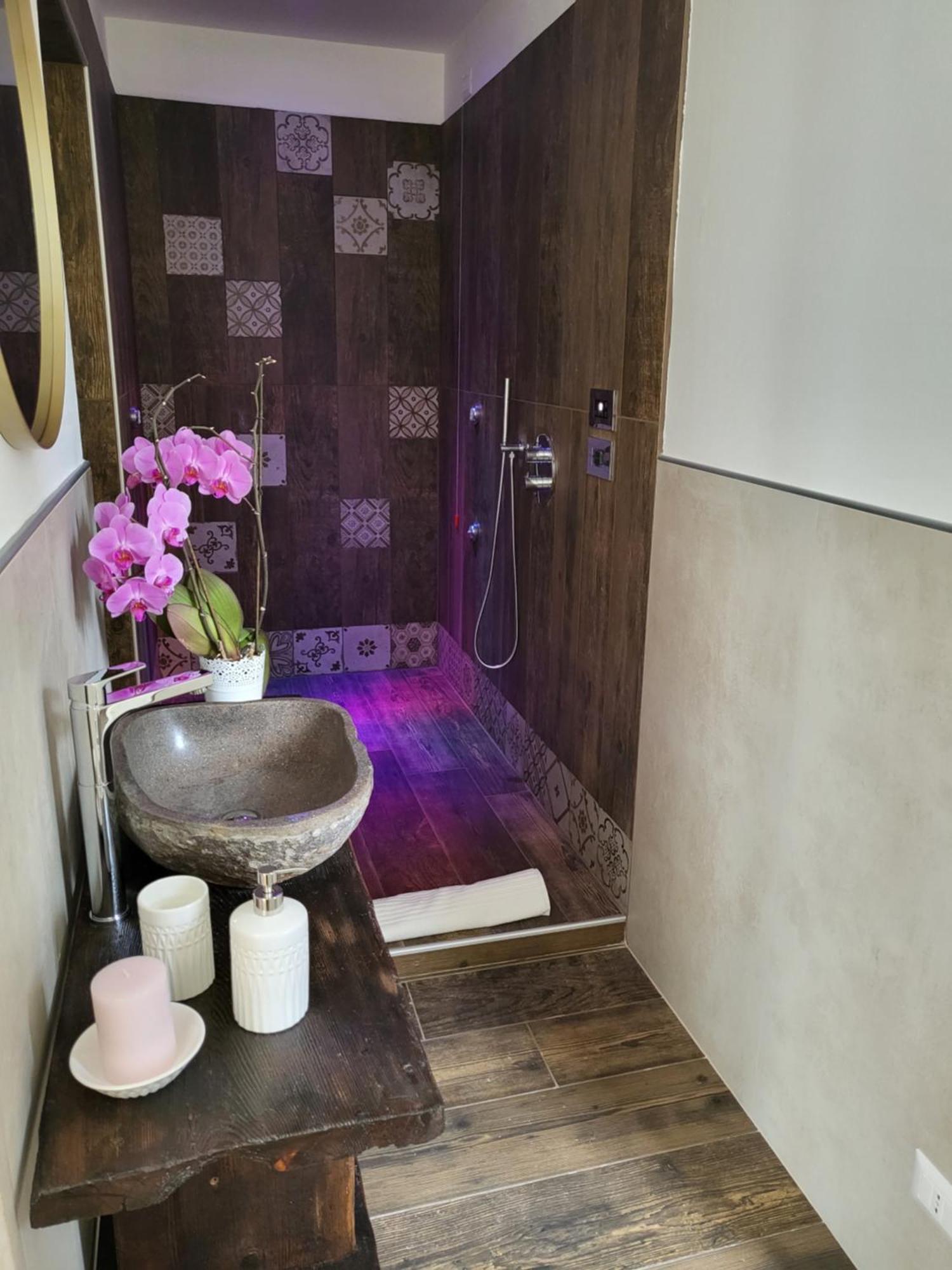Alloggio Delizioso Domodossola Rooms المظهر الخارجي الصورة